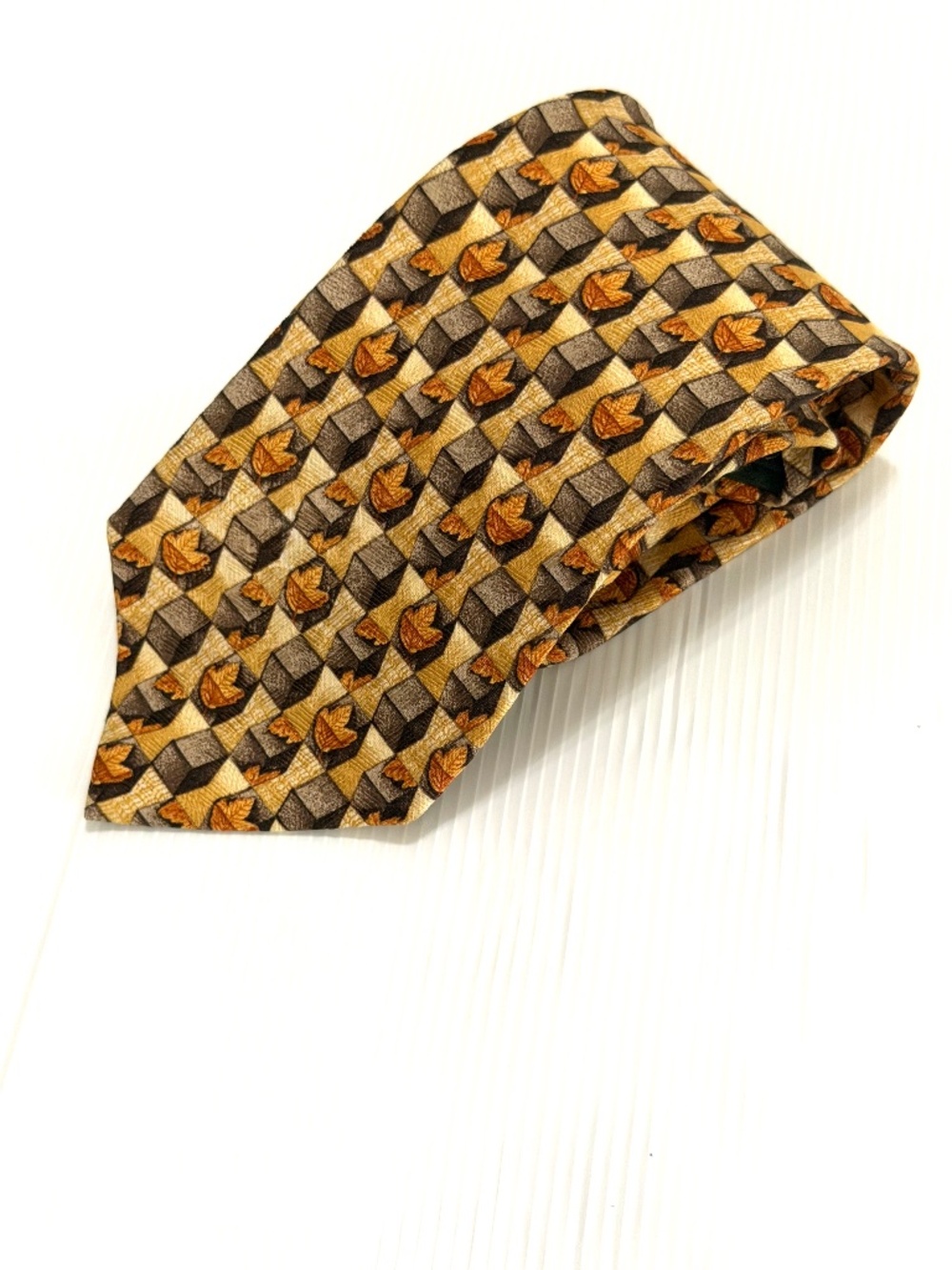 Ermenegildo Zegna Vintage 3D Cube Leaf Silk Tie Made In Italy 4” Wide